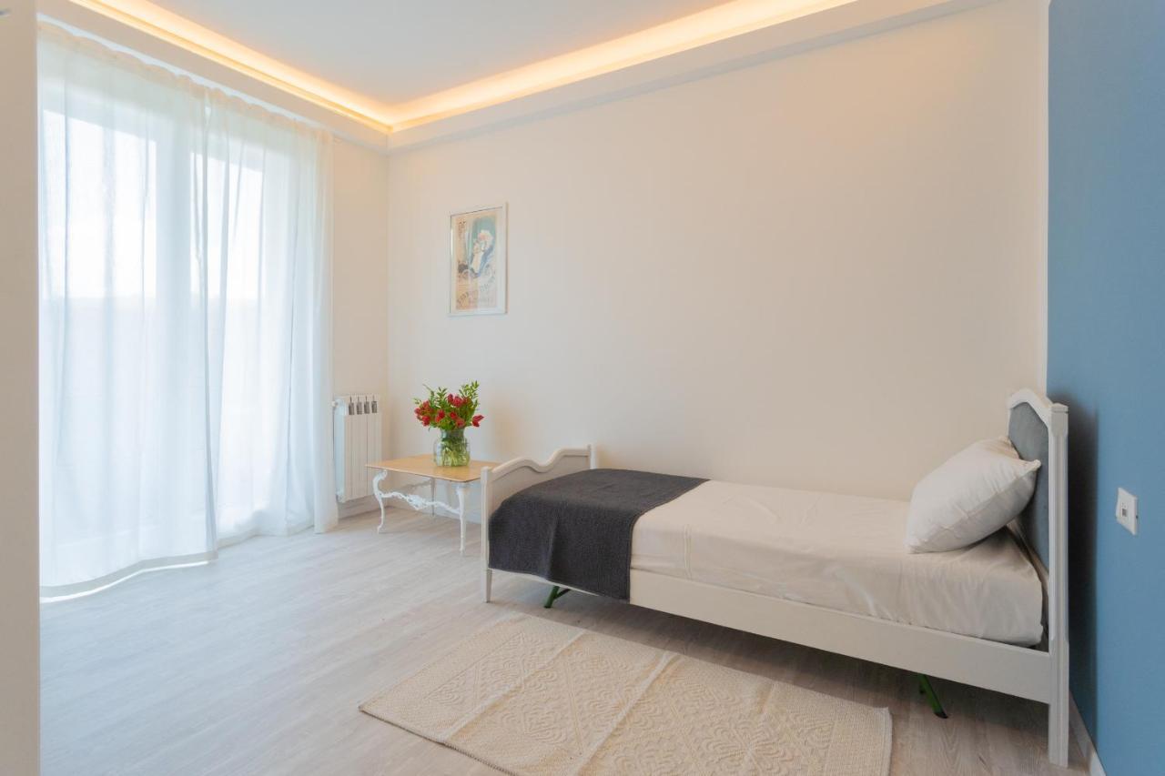 Acqua Chiara Apartment By Rent All Como 동고 외부 사진